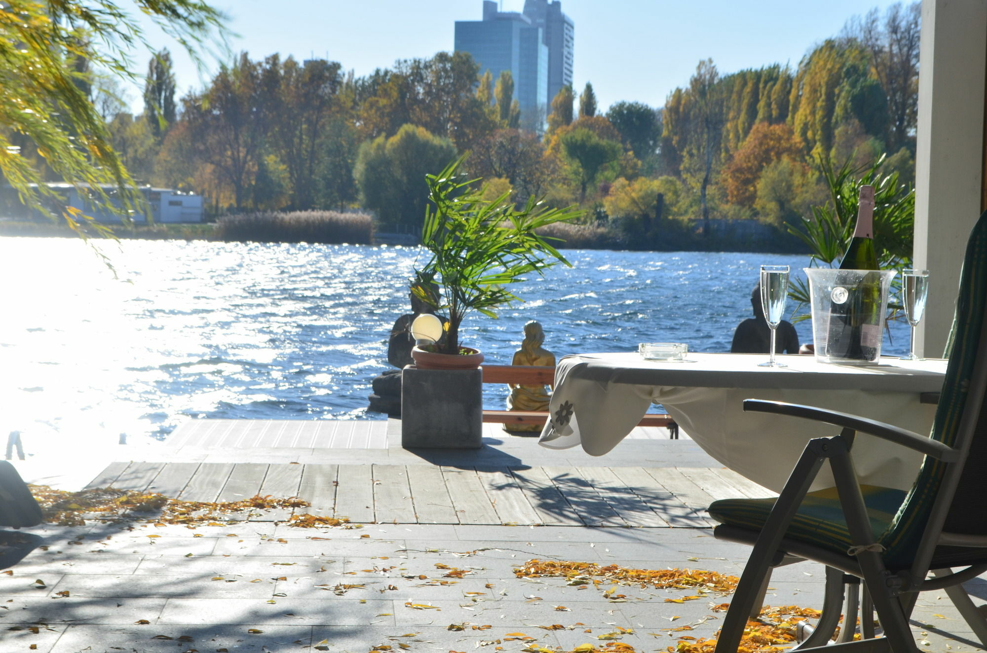 Ajo Vienna Beach - Contactless Check-In Exterior foto